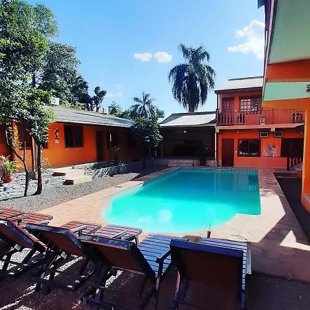 Hostel Peter Pan Puerto Iguazú Dış mekan fotoğraf